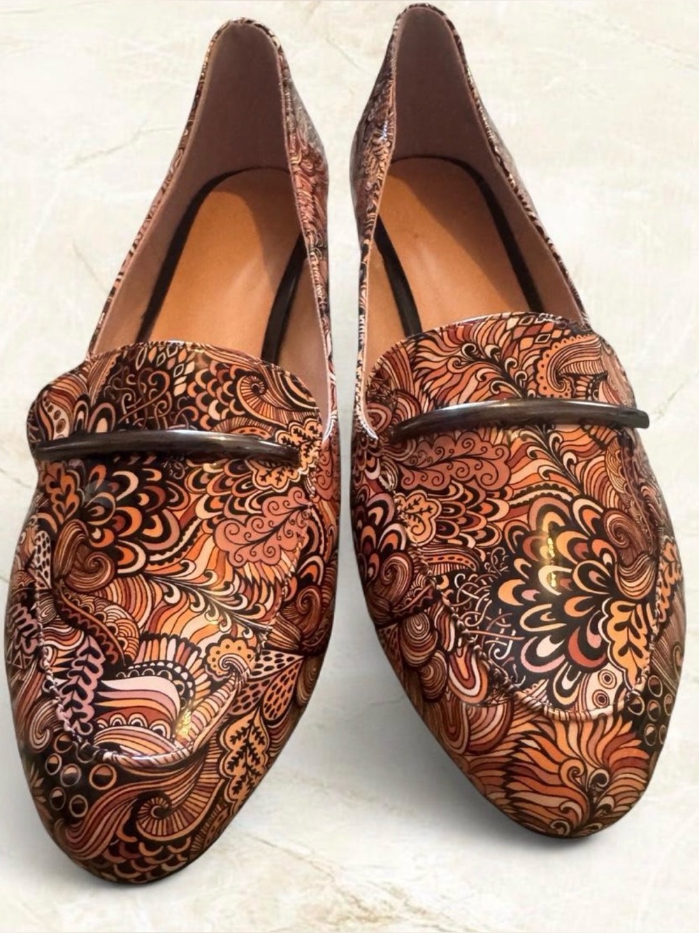 Retro Print 60’s Inspired Kitten Heels Size 10 New without Tag